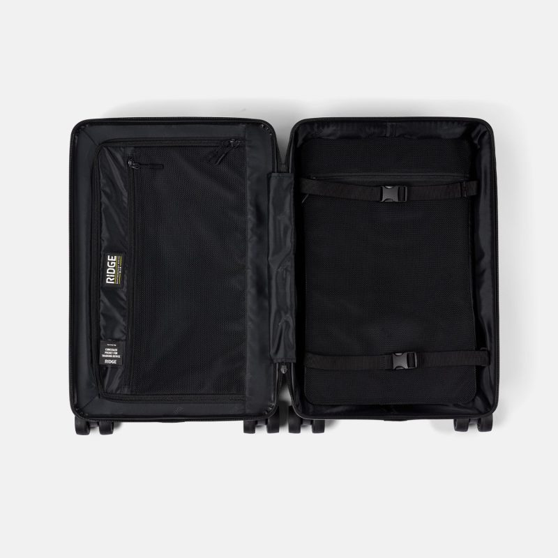 Carryon RoyalBlack PDP. 3 4Opencopy